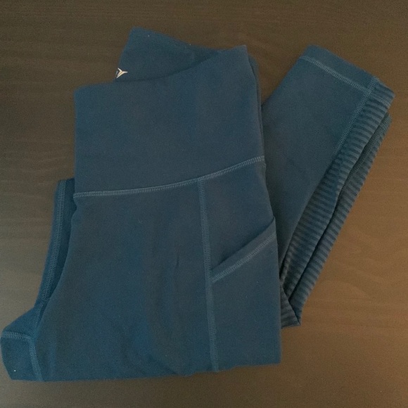 LEGGINGS BUNDLE! - Picture 11 of 11